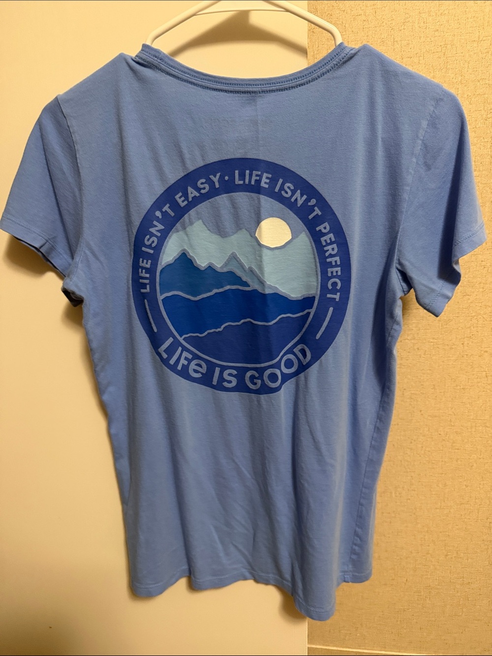 Life Is Good Light Blue Women's Mountain Logo Tee - Picture 3 of 3